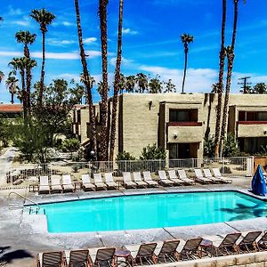 Desert Vacation Villas